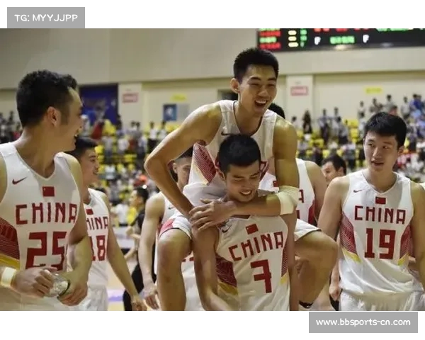 《听说过吗?美播音员对中国男篮名字的发音挑战引发热议》(篮球明星说中文) 《听说过吗?美播音员对中国男篮名字的发音挑战引发热议》(篮球明星说中文)